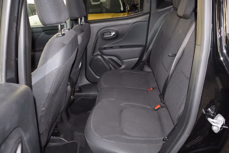 Jeep Renegade - 18