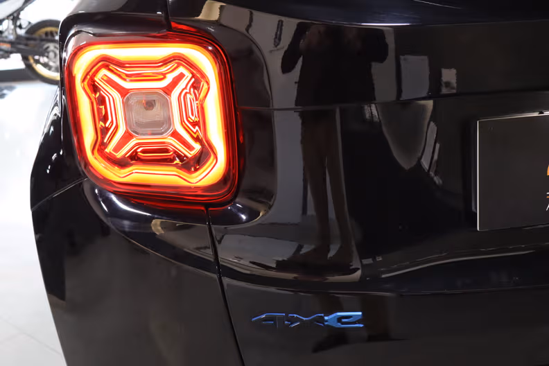 Jeep Renegade - 15