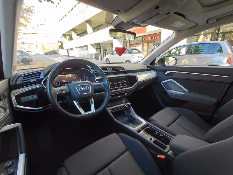 Audi Q3 - 8