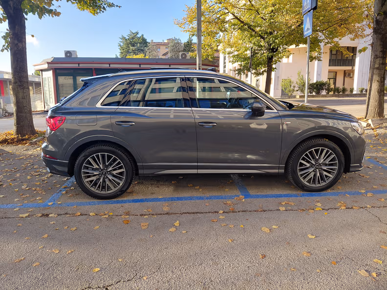 Audi Q3 - 32