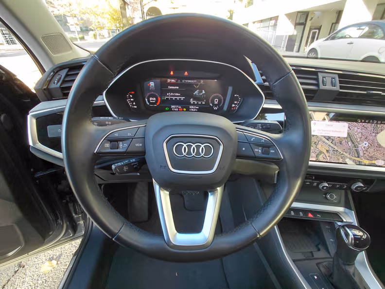 Audi Q3 - 23