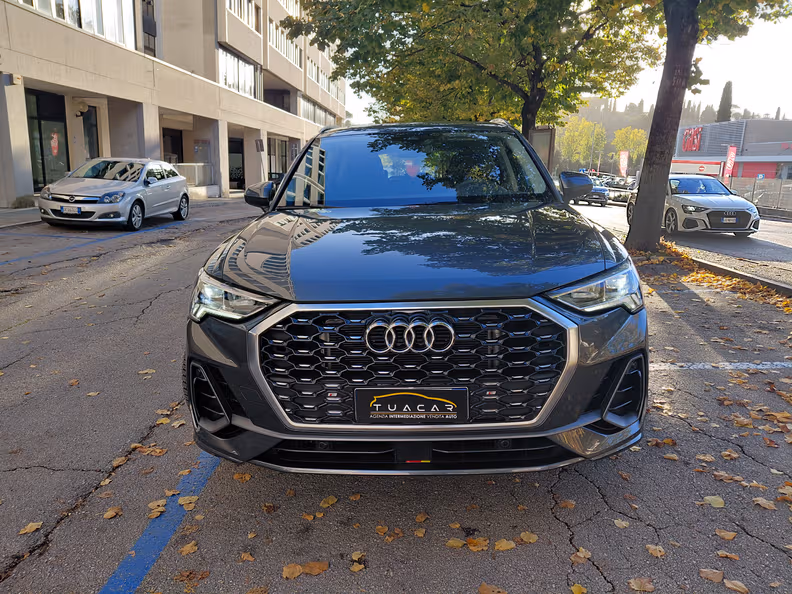 Audi Q3 - 2