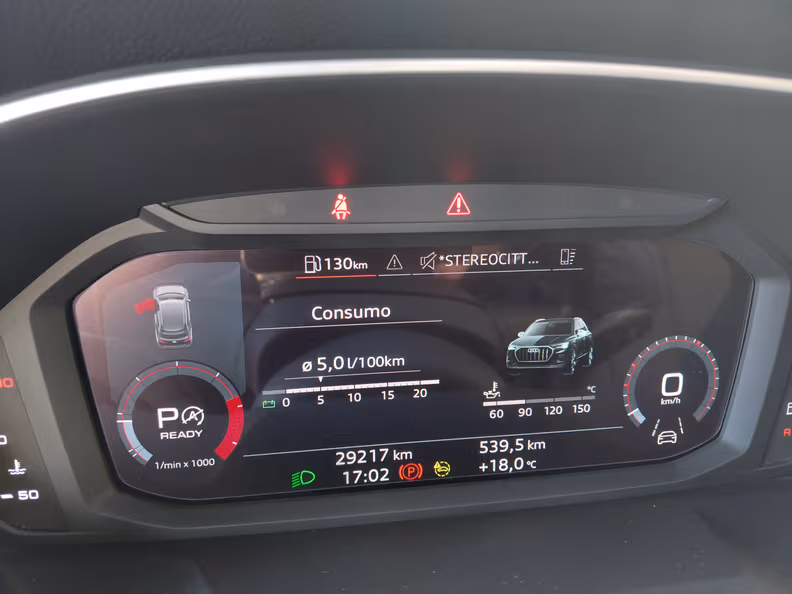 Audi Q3 - 24