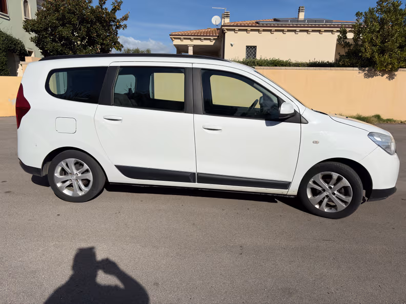 Dacia Lodgy - 15