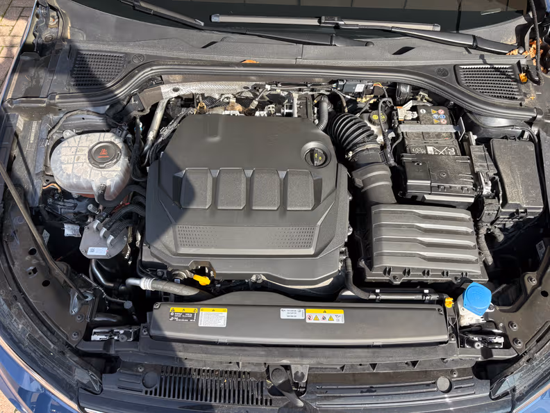 Volkswagen Golf - 35