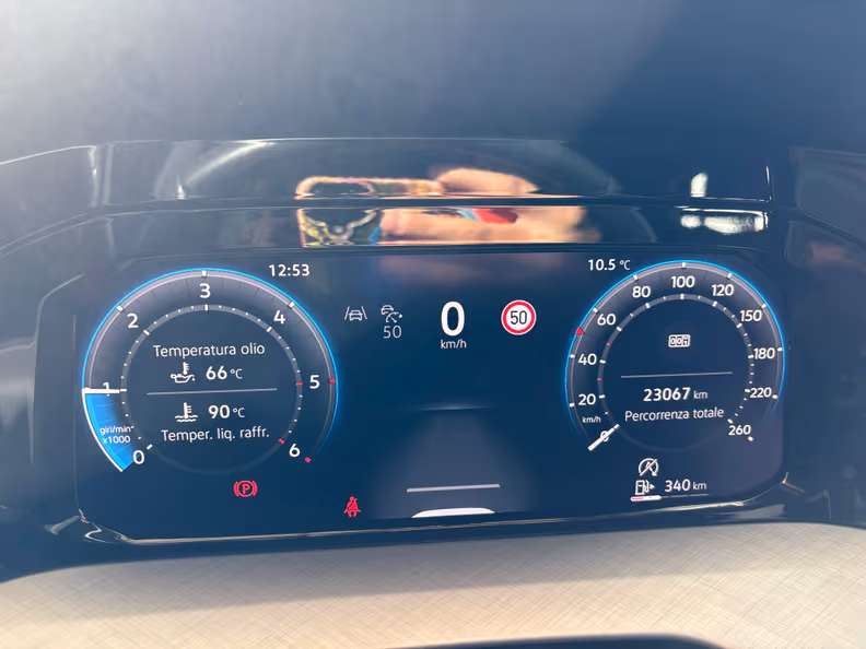 Volkswagen Golf - 7