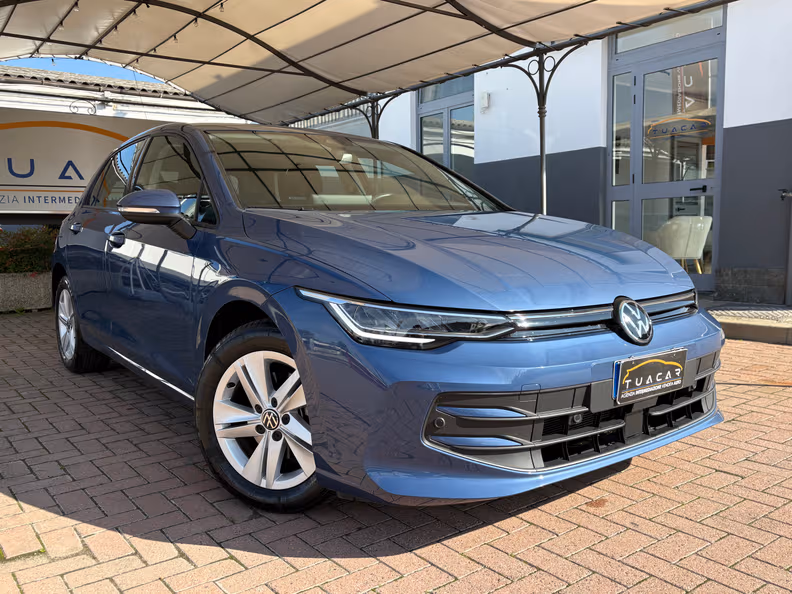 Volkswagen Golf - 3