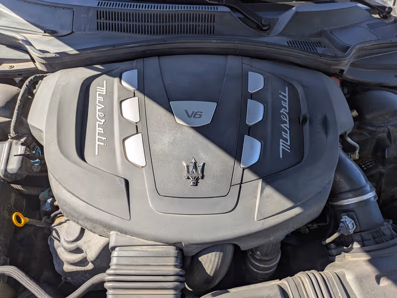 Maserati Ghibli - 30