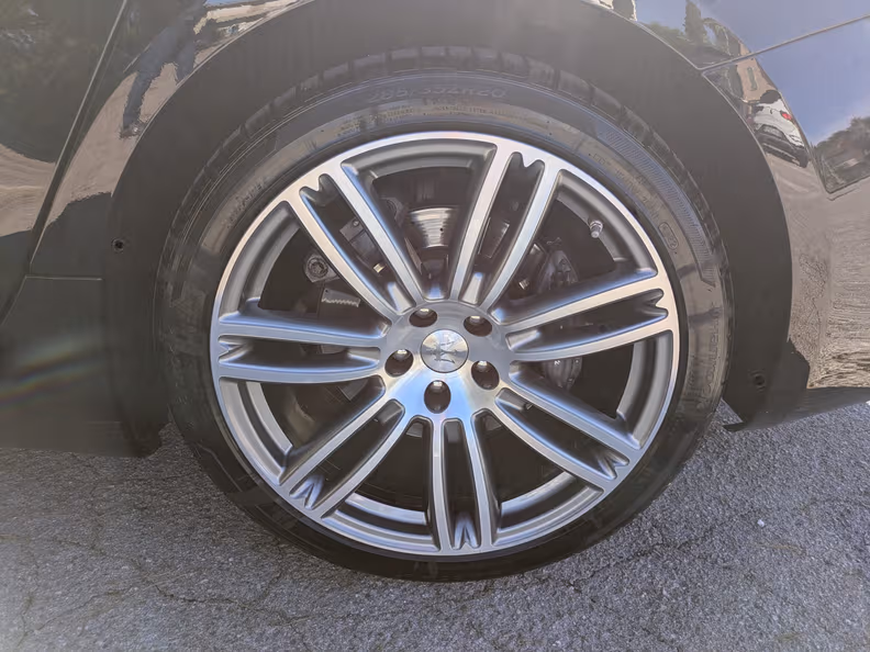 Maserati Ghibli - 35