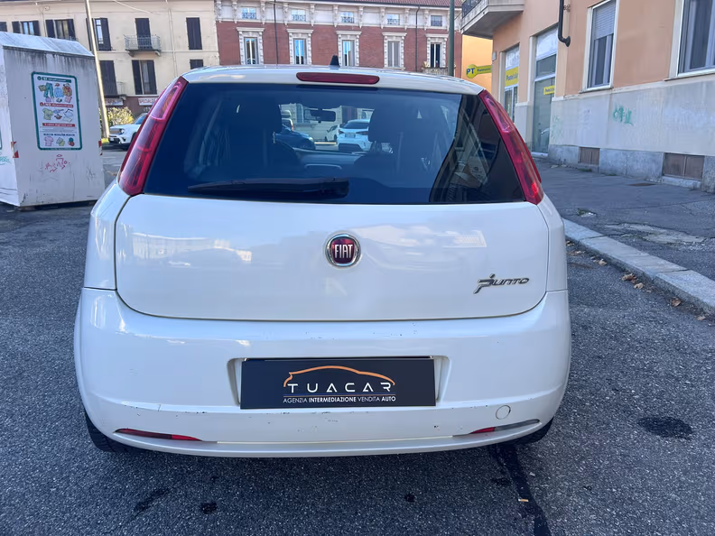 Fiat Grande Punto - 5