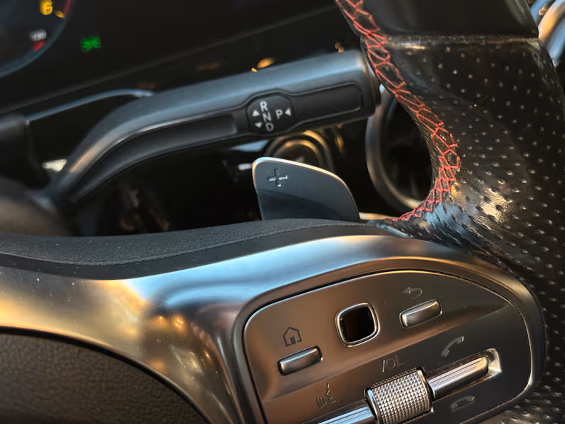 Mercedes-Benz GLA - 18