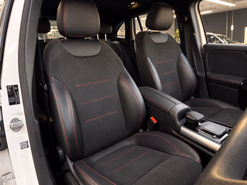 Mercedes-Benz GLA - 7