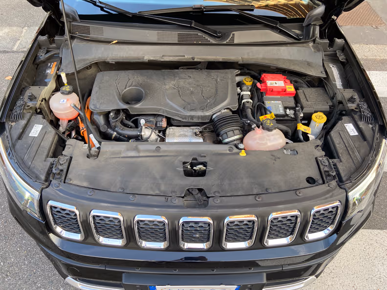 Jeep Compass - 34