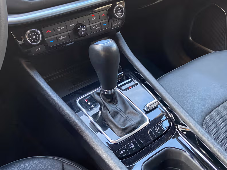Jeep Compass - 11