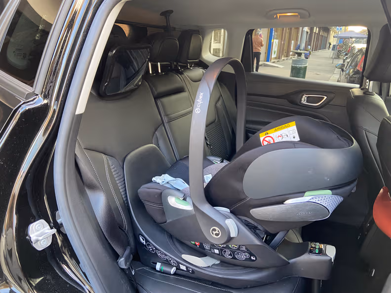 Jeep Compass - 16