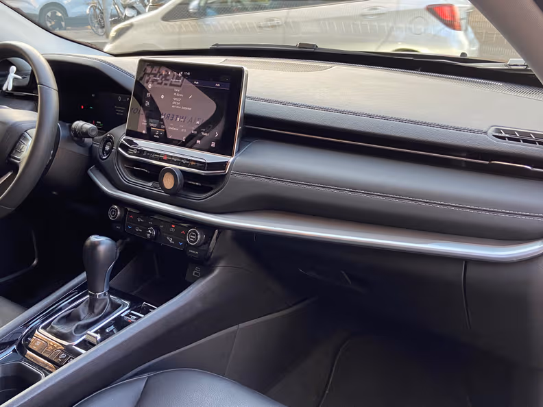 Jeep Compass - 14
