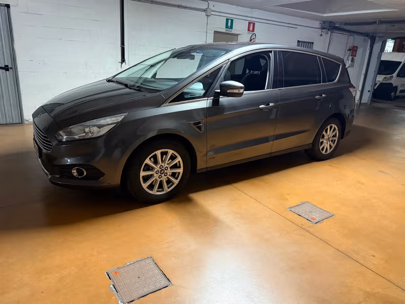 Ford S-Max - 6