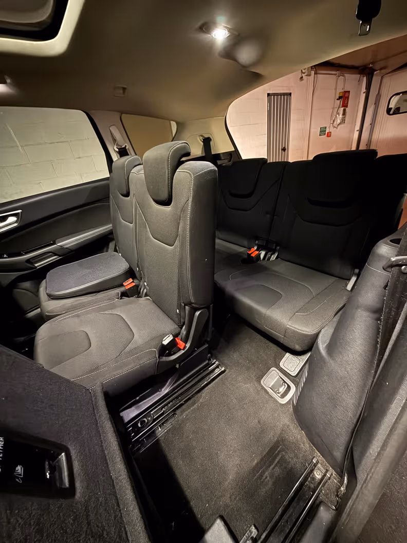 Ford S-Max - 15