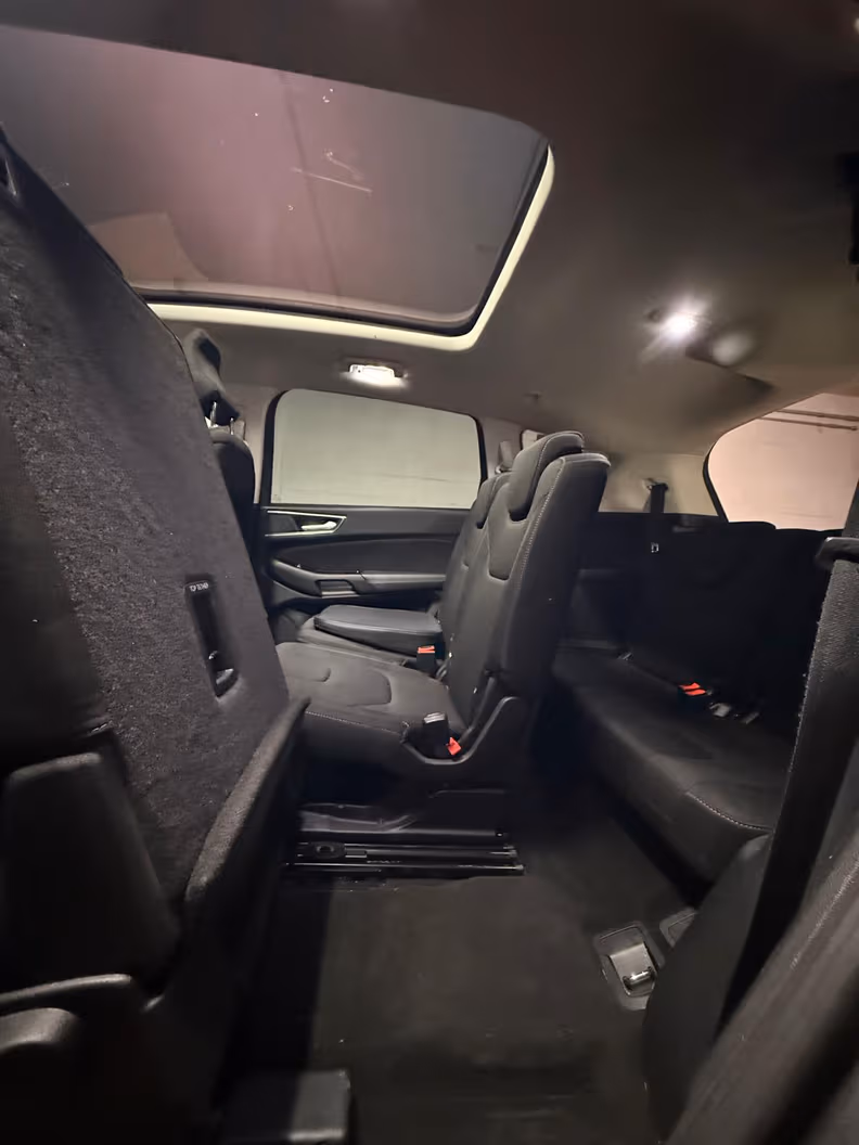 Ford S-Max - 18