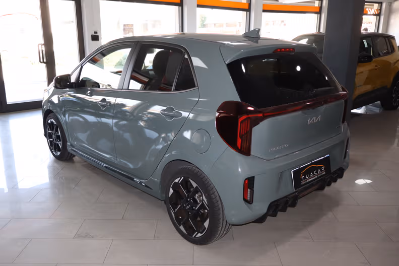 Kia Picanto - 4