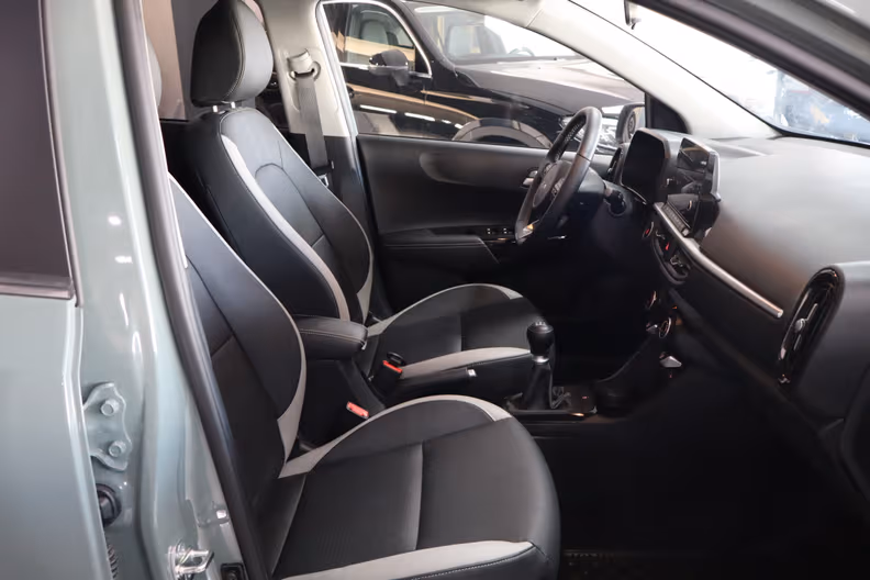 Kia Picanto - 9