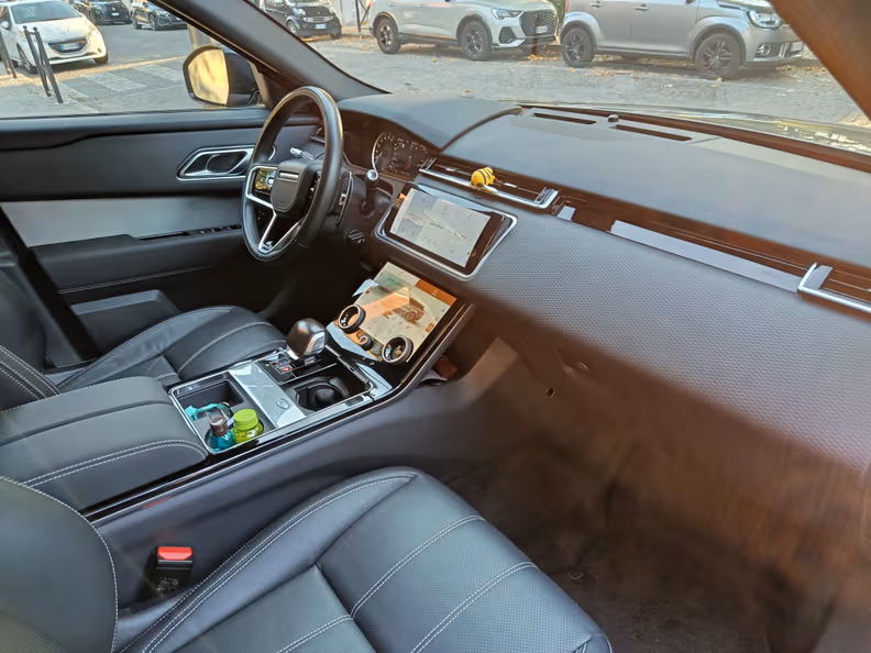 Land Rover Range Rover Velar - 43