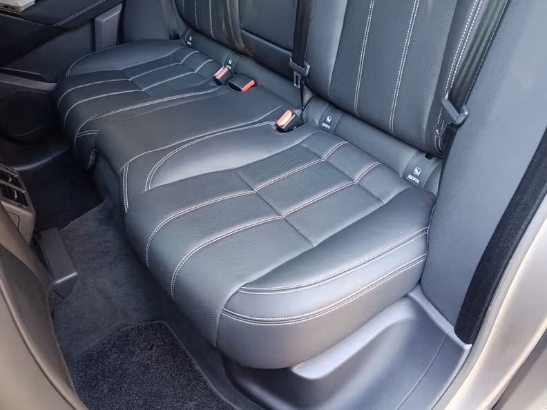 Land Rover Range Rover Velar - 38