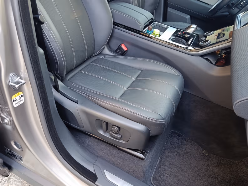 Land Rover Range Rover Velar - 42