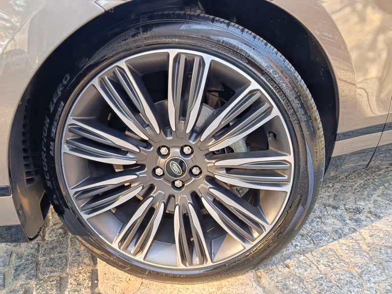 Land Rover Range Rover Velar - 7