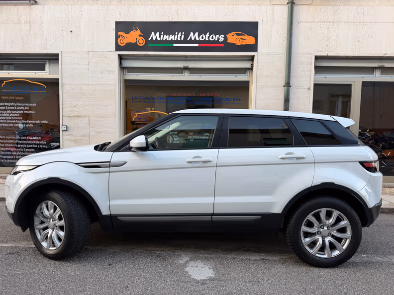 Land Rover Range Rover Evoque - 7