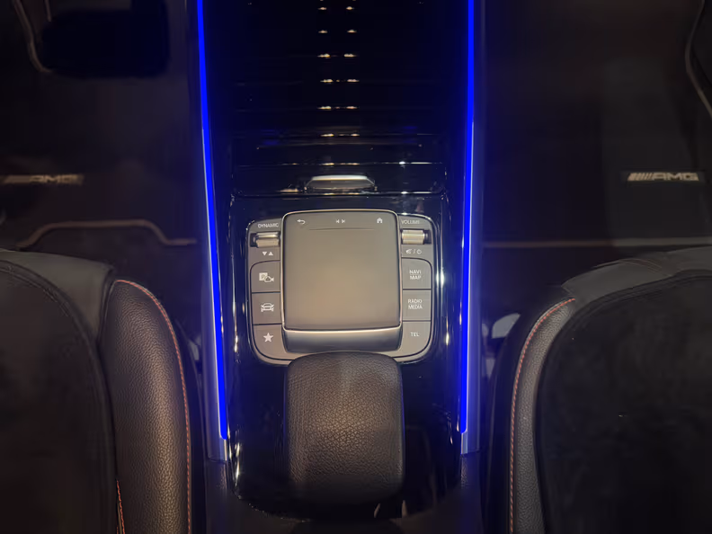 Mercedes-Benz EQA - 14