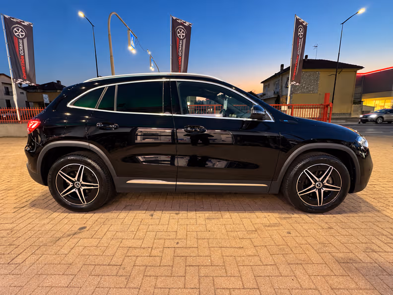 Mercedes-Benz EQA - 20