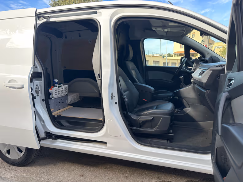 Nissan Townstar - 12