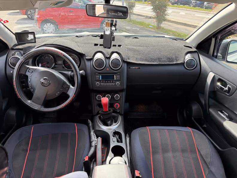 Nissan Qashqai - 15