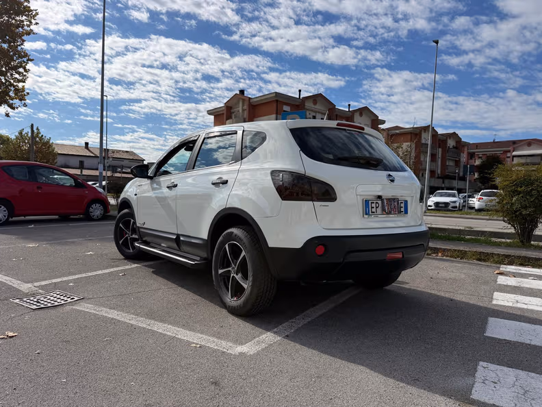 Nissan Qashqai - 5