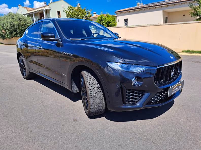 Maserati Levante - 2
