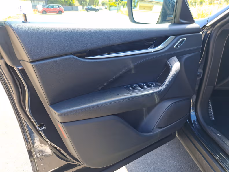 Maserati Levante - 25