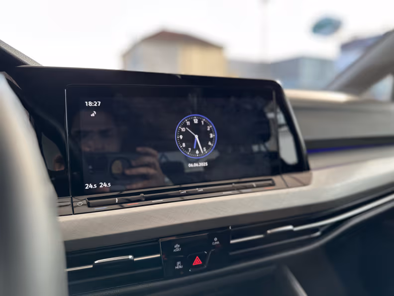 Volkswagen Golf - 13