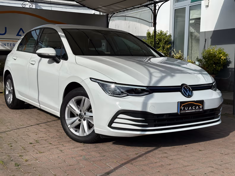 Volkswagen Golf - 3