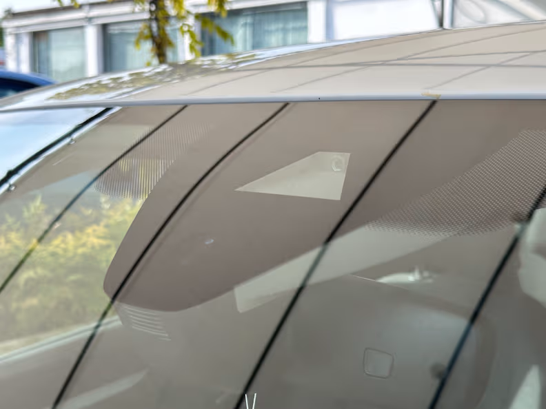 Volkswagen Golf - 25
