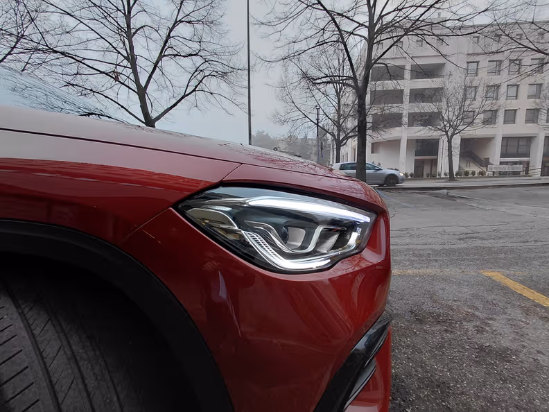 Mercedes-Benz GLA - 25