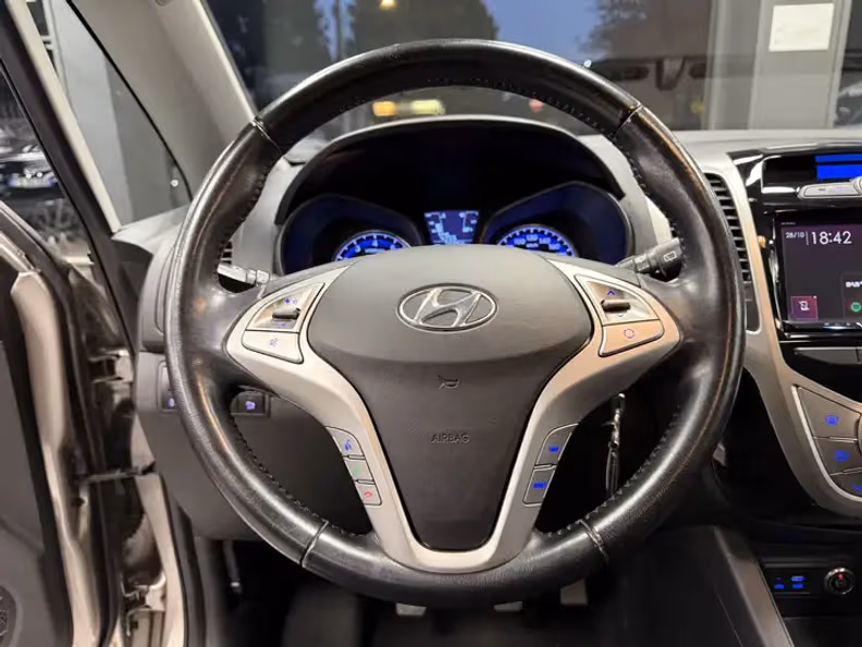 Hyundai ix20 - 13