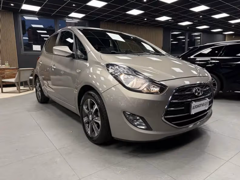 Hyundai ix20 - 7