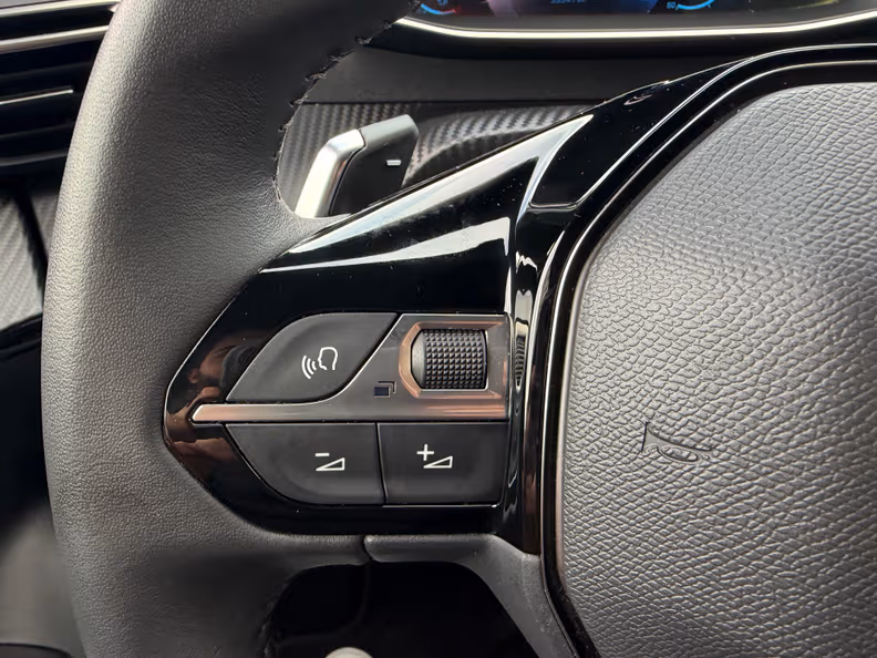 Peugeot 2008 - 19