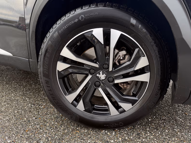 Peugeot 2008 - 15