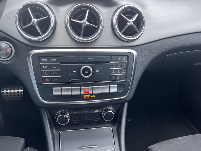 Mercedes-Benz Classe A - 25