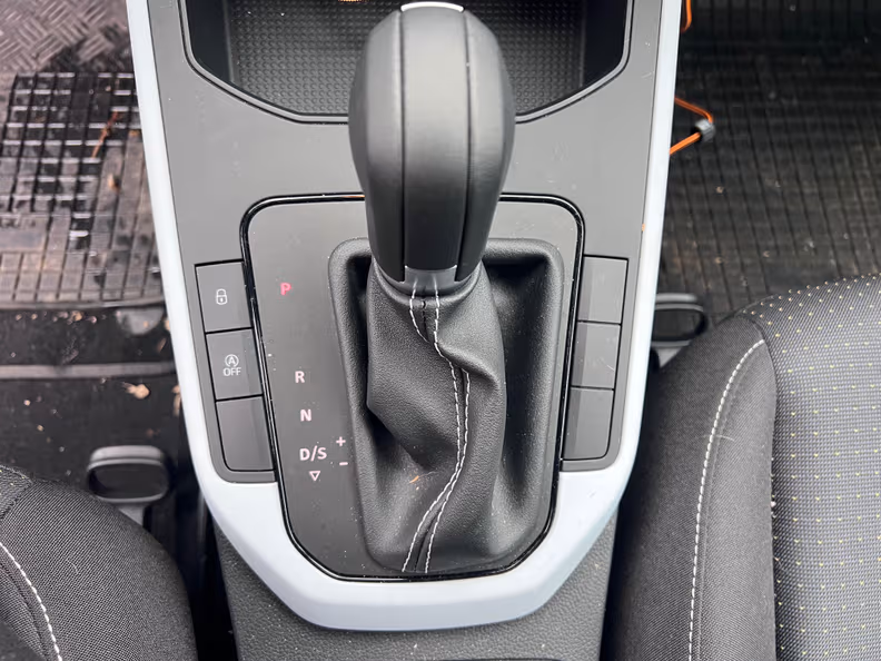 Seat Arona - 15