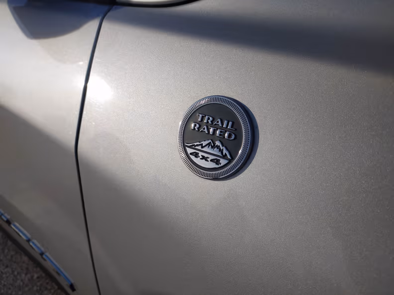 Jeep Compass - 23