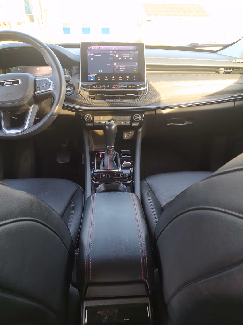 Jeep Compass - 92