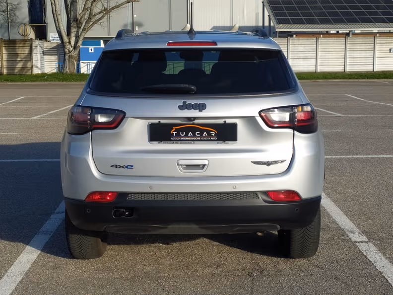 Jeep Compass - 14